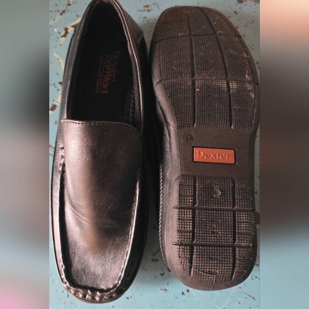 Black Dexter comfort sole sz 7.5 mens shoe